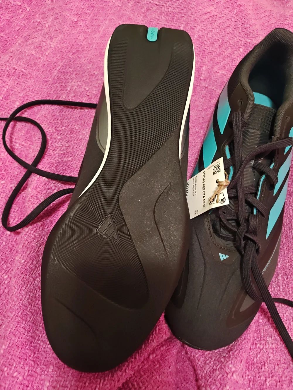 adidas sleek athletic